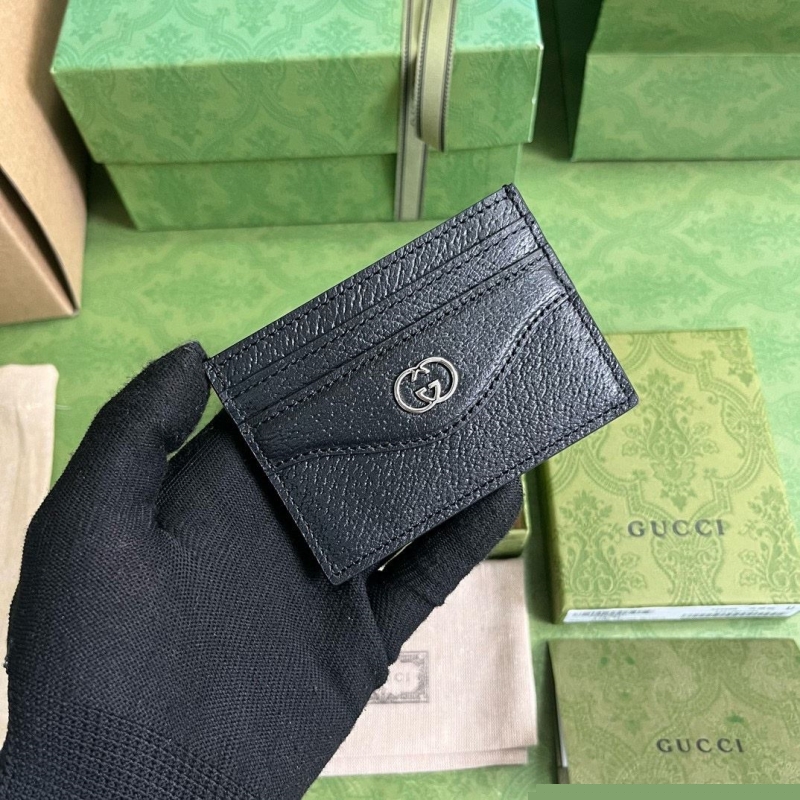 G*u*i wallets & purse